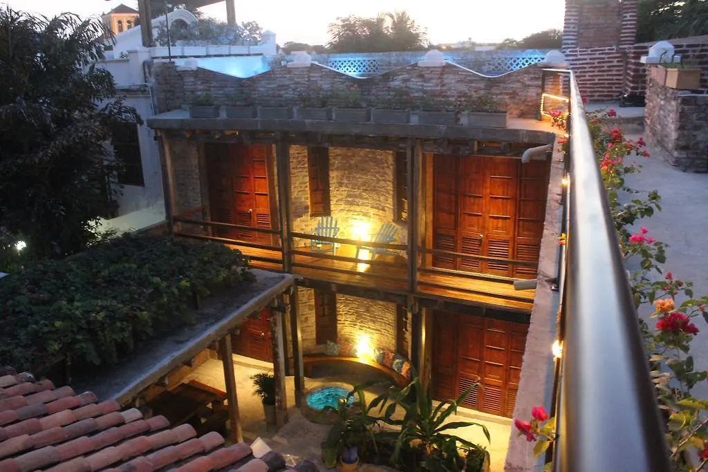 Friends To Be Bed & Breakfast Cartagena Colombia