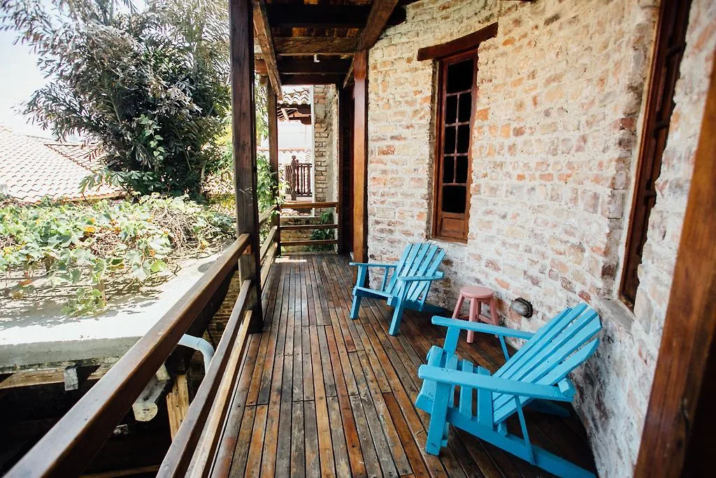 Friends To Be Bed & Breakfast Cartagena Colombia