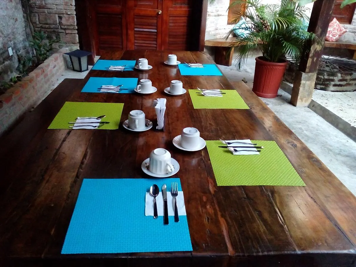 Friends To Be Bed & Breakfast Cartagena